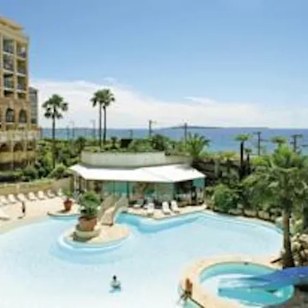 Front Pools Apartman *